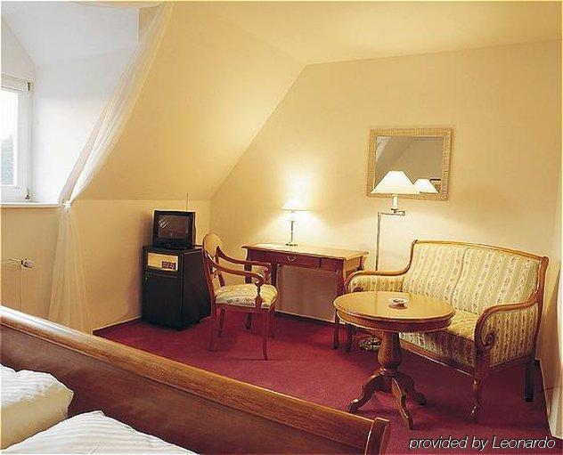 Alago Hotel Am See Cambs Rum bild