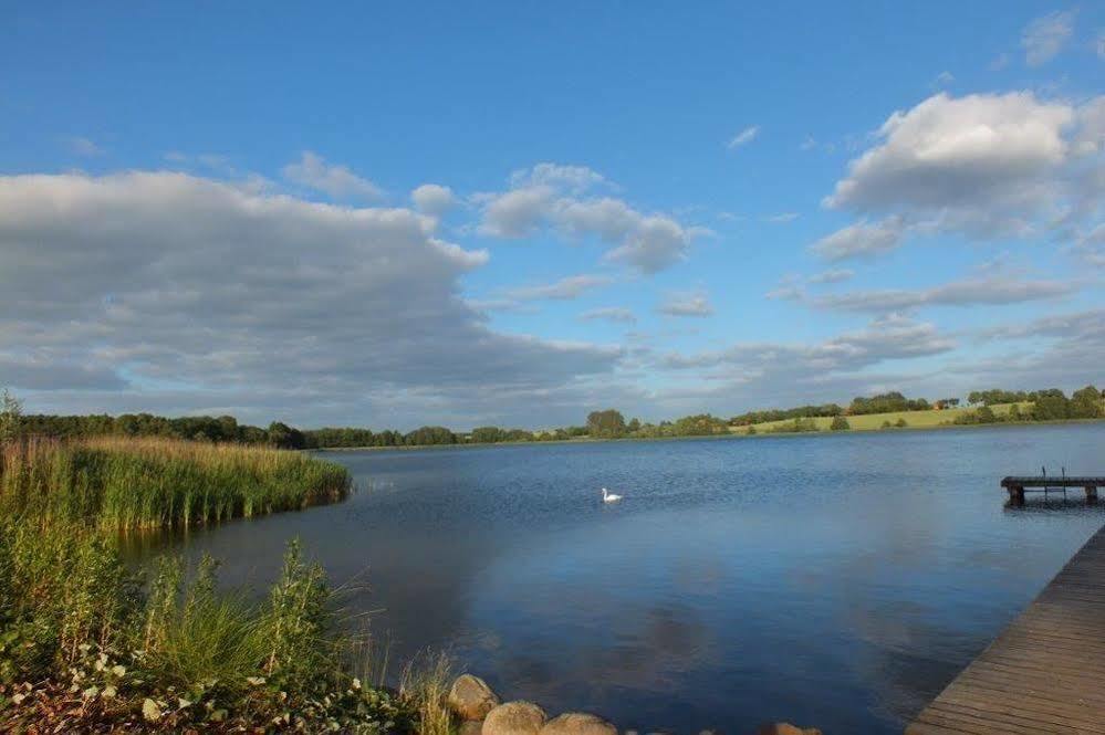 Alago Hotel Am See Cambs Exteriör bild